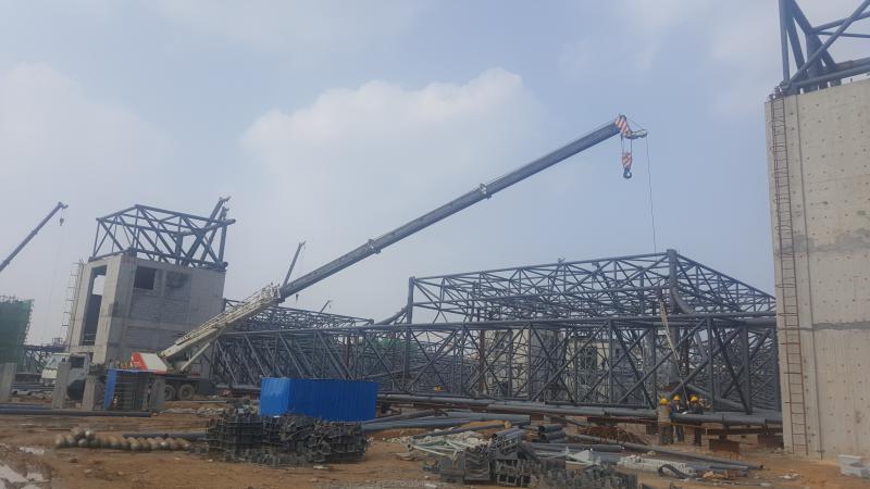 青島博覽城(chéng)現(xiàn)場(chǎng)焊接