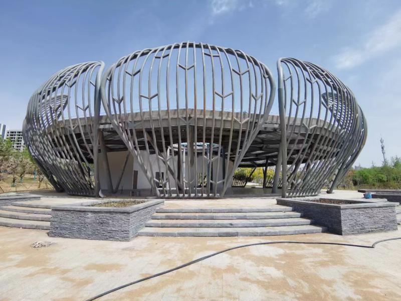 鋼構件(jiàn)雕塑